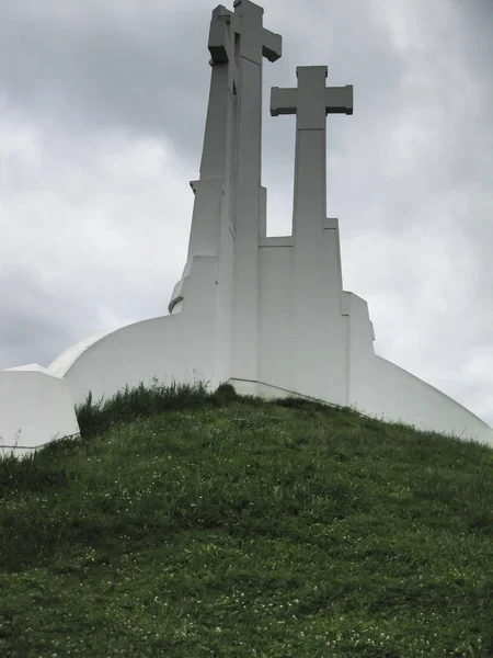 Τρεις Σταυρούς Πάνω Στο Λόφο Στη Βίλνιους Λιθουανία — Φωτογραφία Αρχείου