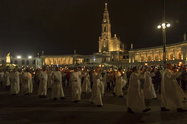 Fatima Portugal Juni 2018 Avonds Feesten Het Plein Tegenover Basiliek — Stockfoto