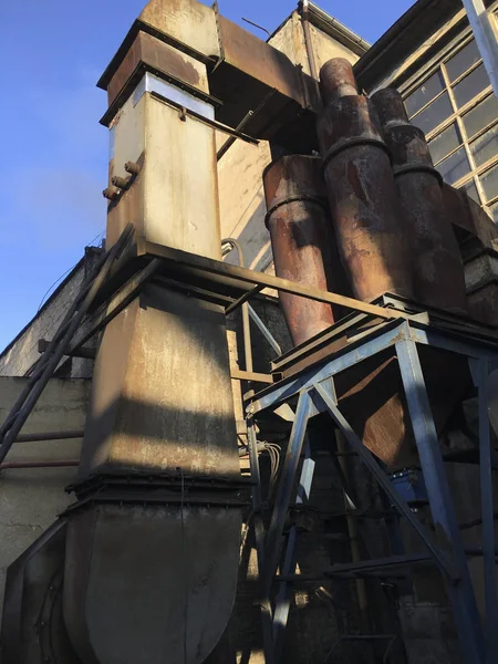 Viejo Ventilador Separador Ciclón Oxidado Detrás Una Caldera Carbón —  Fotos de Stock