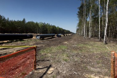 L sıvılaştırılmış doğal gaz boru hattı inşaatı