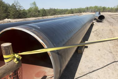 L sıvılaştırılmış doğal gaz boru hattı inşaatı