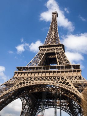 Paris 'teki Eyfel Kulesi