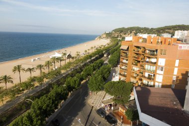 Barselona yakınlarındaki Akdeniz'de Calella Beach