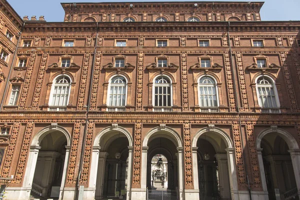 Facade of the Carignano Palace in Turin — Stock Photo, Image
