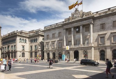 Barselona, İspanya - 22 Haziran 2019: Placa de Sant Jau Belediye Binası