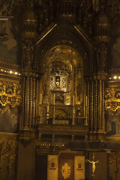 Montserrat, Spain, June 23, 2019: Interior of the Basilica of Mo — Stock Photo, Image