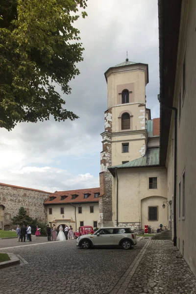 Basilica of the Benedictine Fathers' monastery in Tyniec near Cr — Stock Photo, Image