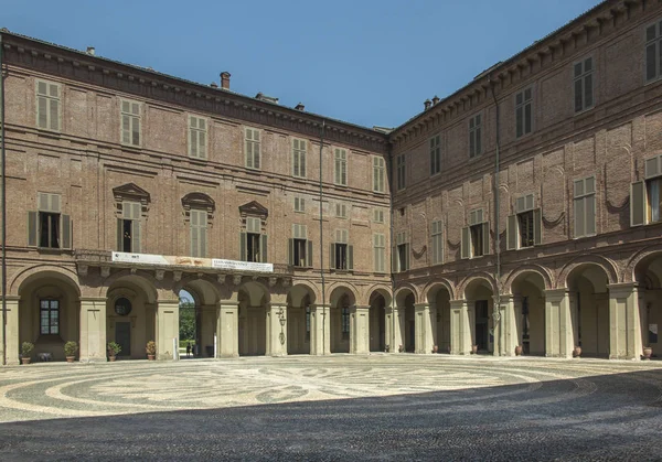 Patio del Palacio Real de Turín —  Fotos de Stock