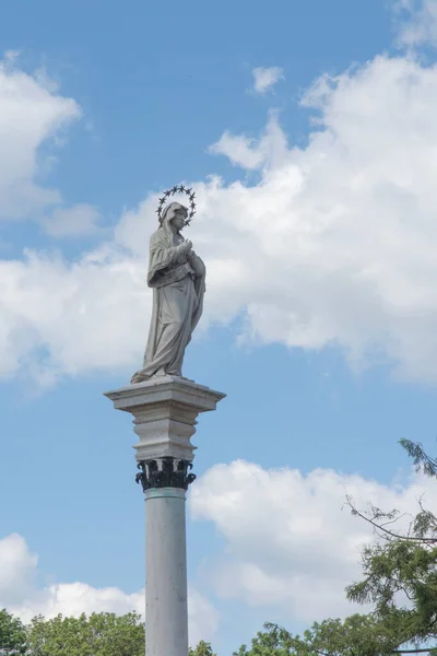 Jasna Gora Manastırı Nın Önündeki Meydanın Ortasında Meryem Anıtı Czestochowa — Stok fotoğraf