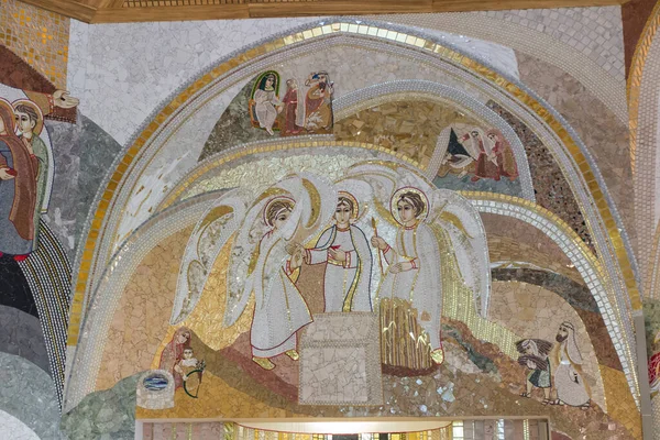 Czestochowa Puola Kesäkuuta 2020 Mosaiikki Jumalallisen Armon Pyhätöllä Pallottine Papeilla — kuvapankkivalokuva