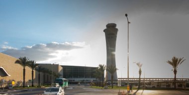 İsrail 'deki Tel Aviv Havalimanı' nda (TLV) kule
