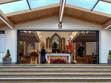 Strachocina, Polonya, 24 Mayıs 2025: St.Andrew Bobola Kilisesi 