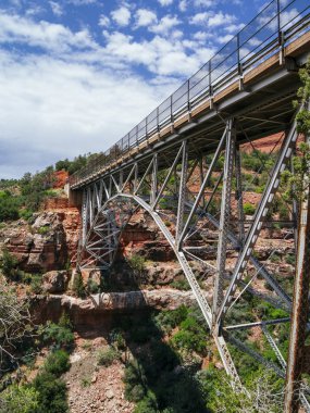 Sedona Arizona Midgley köprüsü