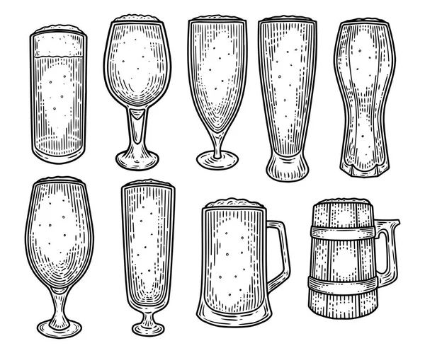 啤酒杯或水壶、杯子或杯、罐 — 图库矢量图片