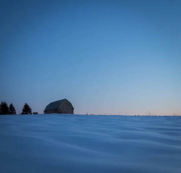 Barn Sunset Wintertime — Stock Photo, Image