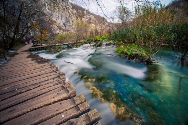 Lungomare Nel Parco Nazionale Dei Laghi Plitvice — Foto Stock