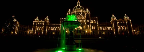Parlamento Columbia Británica Por Noche — Foto de Stock