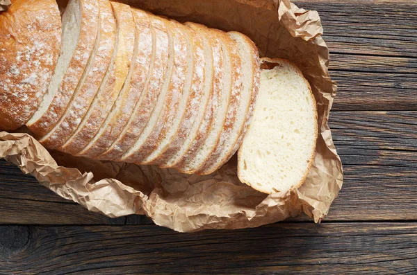 Plátky Celozrnného Chleba Zmačkaný Papír Nachází Starý Dřevěný Stůl Pohled — Stock fotografie