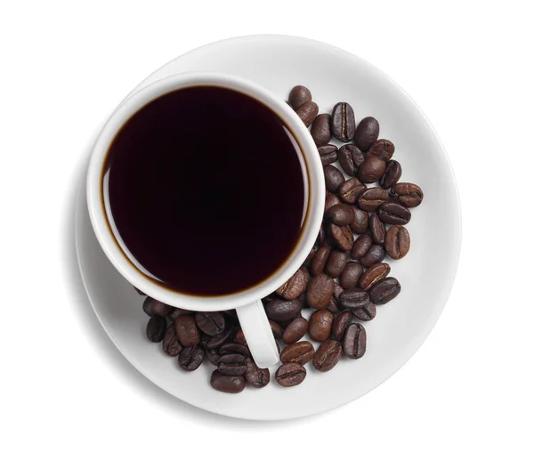 咖啡杯和豆类白色背景的顶部视图 — 图库照片