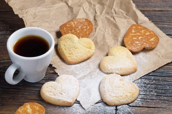 Cup Coffee Cookies Shape Heart Sprinkled Powdered Sugar Paper Located — Stock Photo, Image