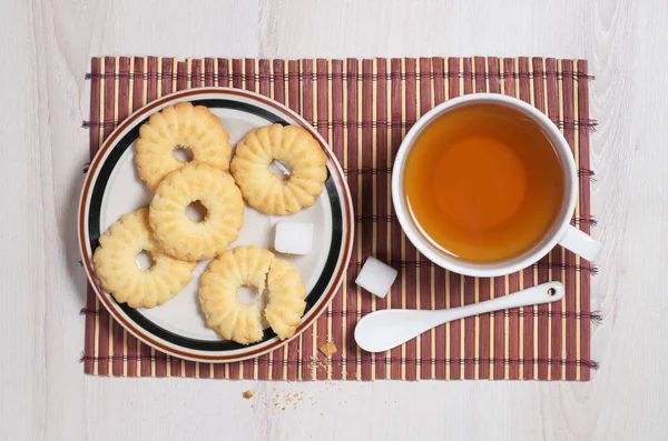 Tasse Thé Biscuits Sucrés Dans Une Assiette Pour Petit Déjeuner — Photo