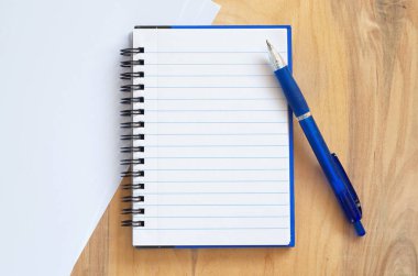 Spiral defter ve kalem
