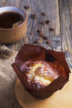 Balmumu kağıt ve kahve muffin