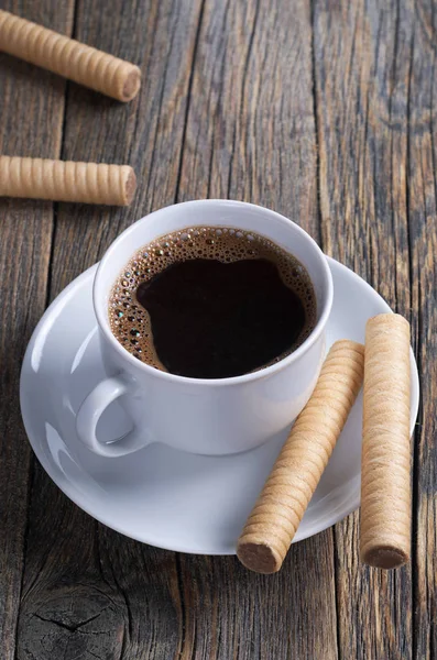 Coffee and creamy wafer rolls