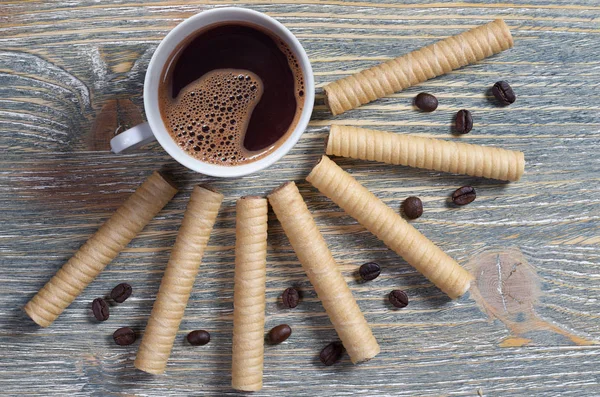 Coffee and chocolate wafer stick rolls