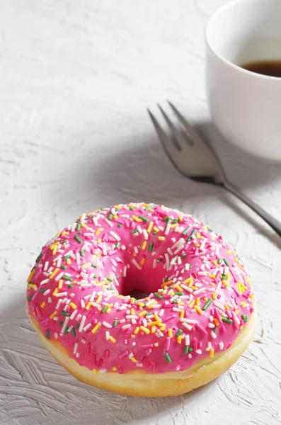 ピンクのドーナツコーヒー — ストック写真