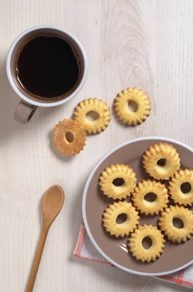 Café en tasse et biscuits — Photo