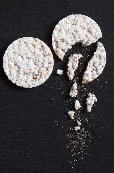 Rice cakes with chia seeds — Stock Photo, Image