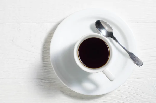 Taza de café en la mesa —  Fotos de Stock