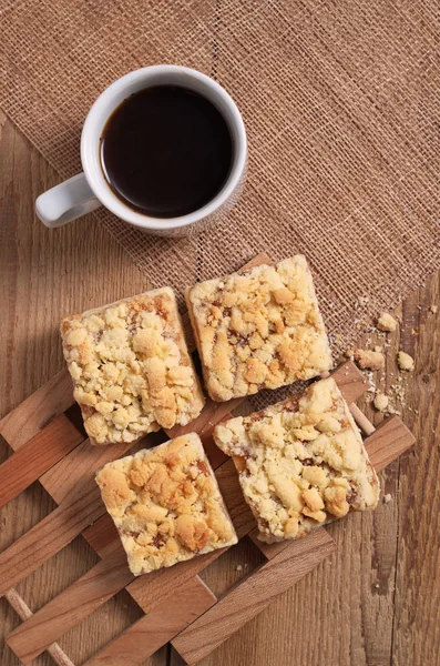 Cookies met jam en koffie — Stockfoto