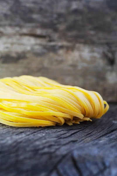 Koken Achtergrond Verse Huisgemaakte Pasta Hout — Stockfoto