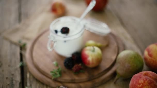 Blueberries Fresh Yogurt Breakfast — Stock Video