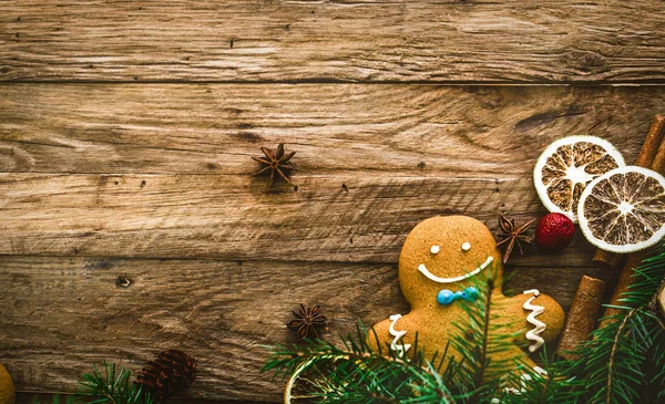 Comida Navideña Galletas Jengibre Hombre Ajuste Navidad Postre Navidad Mesa — Foto de Stock