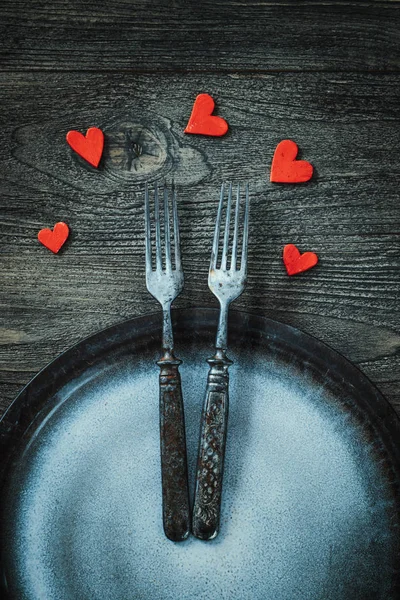 Menu Restauracji Walentynki Obiad Nakrycie Stołu Rustykalnym Stylu Drewna Sztućce — Zdjęcie stockowe