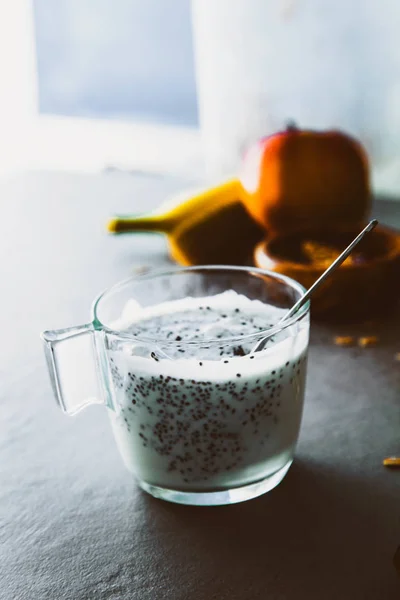 Odmiany Zdrowe Śniadanie Płatki Zbożowe Owocami Jogurt Nasion — Zdjęcie stockowe