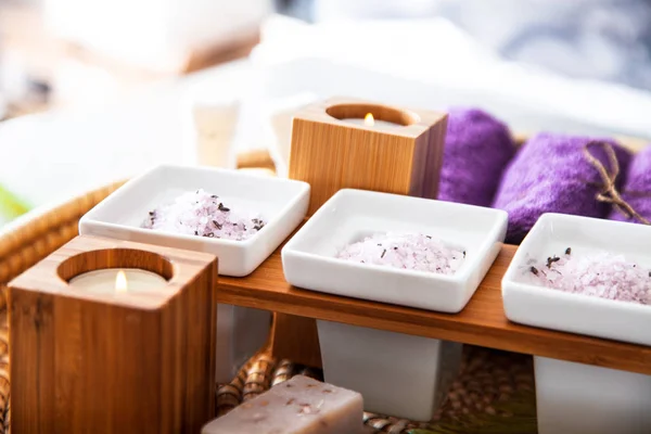 Spa products in natural setting — Stock Photo, Image