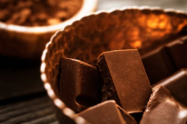 Barras de chocolate em arco — Fotografia de Stock