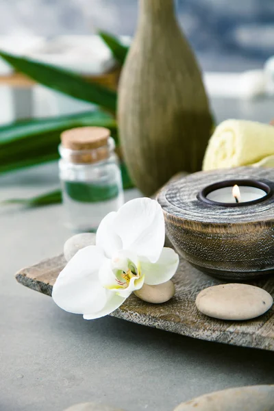 Produtos de spa em ambiente natural — Fotografia de Stock