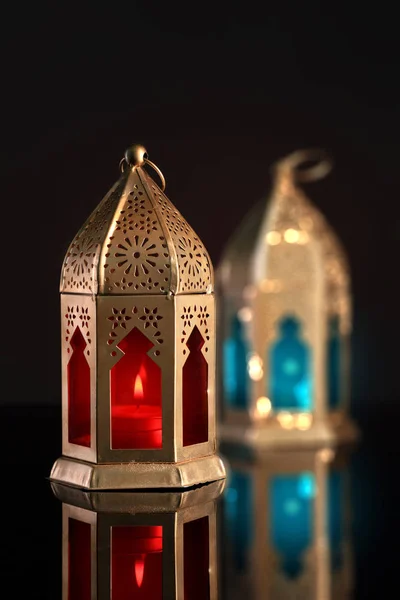 Lanterna árabe / islâmica para celebrações do Ramadã / Eid — Fotografia de Stock