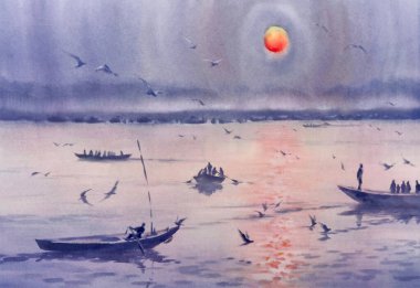Varanasi suluboya arka planında Ganga nehrinde sisli gündoğumunda tekneler. Ufuktaki kuşlar