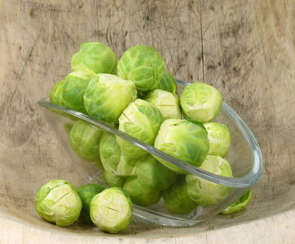 Brussels Sprouts Glass Bowl — Stock Photo, Image