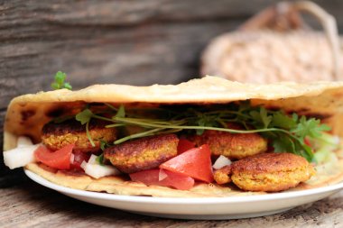 Arap mutfağı, falafel ekmeği 