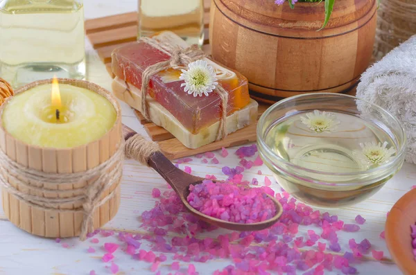 Spa Accessoires Voor Massage Een Compositie Een Lichte Achtergrond — Stockfoto