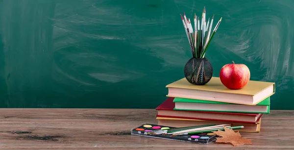 Fournitures Scolaires Pour Étude Composition Sur Table — Photo