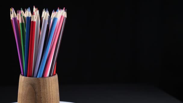 動きを描画するための色の鉛筆 — ストック動画