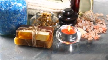 Maddeler tablosundaki bileşiminde spa masaj için